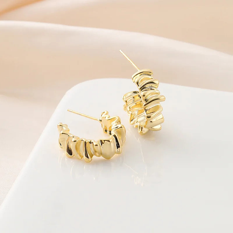 Elegant Gold Alloy Wrinkled Spiral Hoop Earrings, Stud & Clip On No Piercing Croissant Metal Earrings