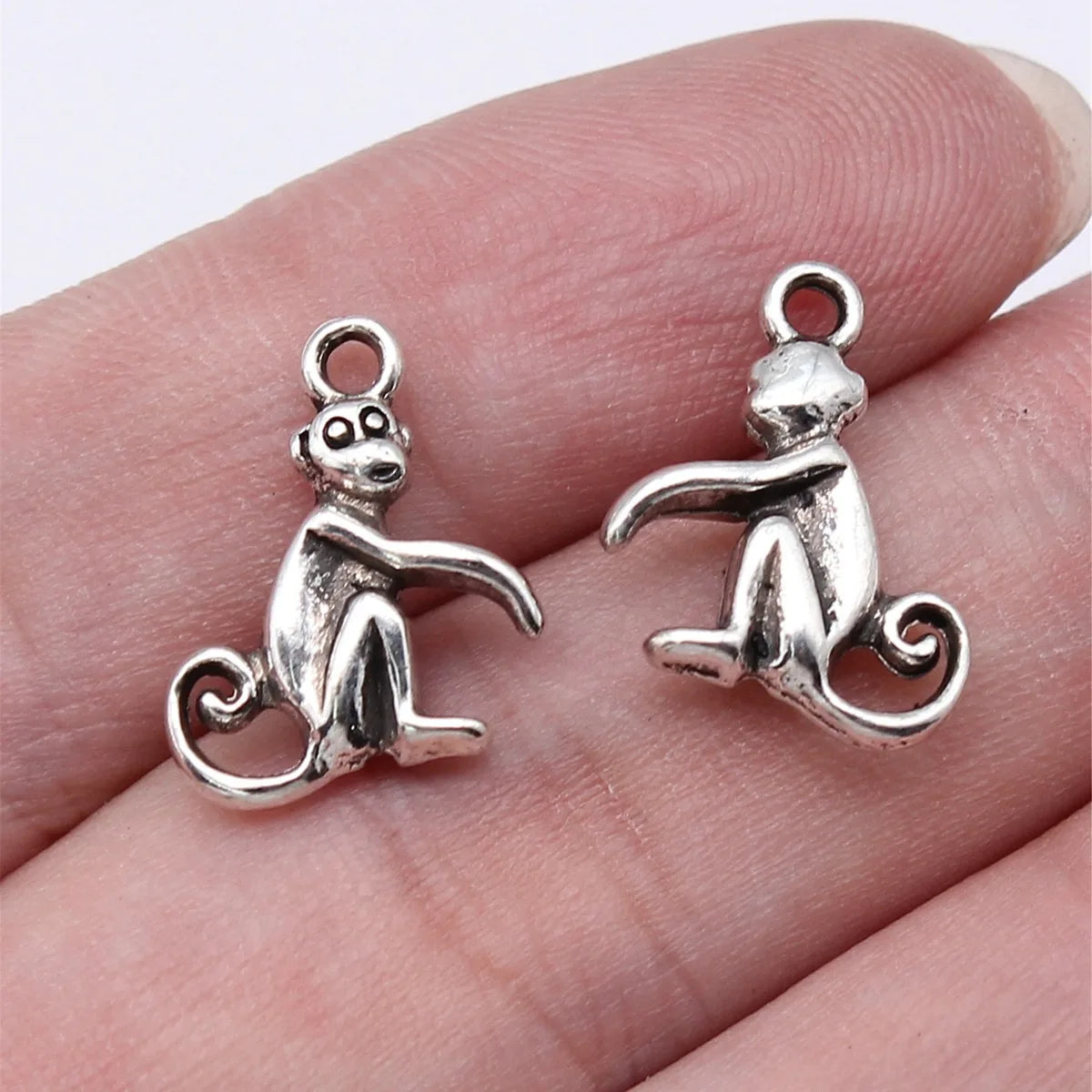 13x17mm 1g Antique Silver Tone Zinc Alloy Monkey Charm Pendant for DIY Necklace Bracelet Making