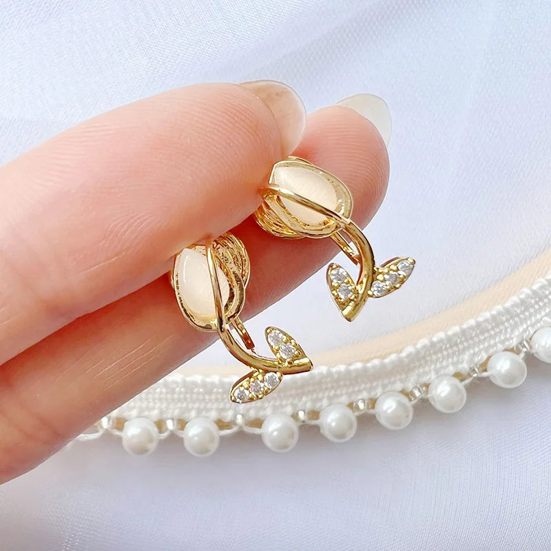 Elegant Gold Alloy Cat Eye Tulip Flower Rhinestone Stud & Clip On No Piercing French Earrings