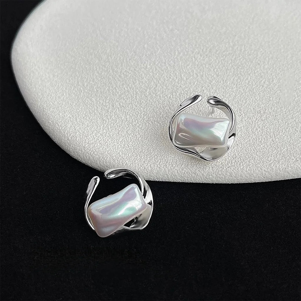 Sweet Cool Geometric Square Candy Pearl Stud Earrings, High Gloss Pearl Luxury Commuter Jewelry