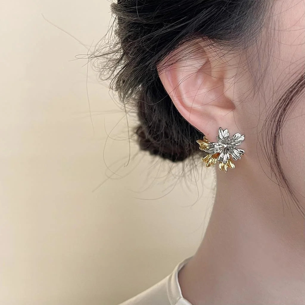 Two-Way Copper Floral Leaf Drop Earrings Vintage Niche Commuter Fashion Jewelry