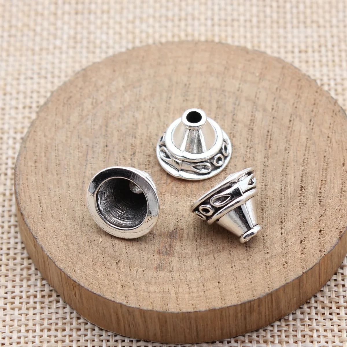 14x14x11mm 2.1g Multicolor Zinc Alloy Cone Bead Cap Jewelry Findings for Necklace Earring Tassel DIY