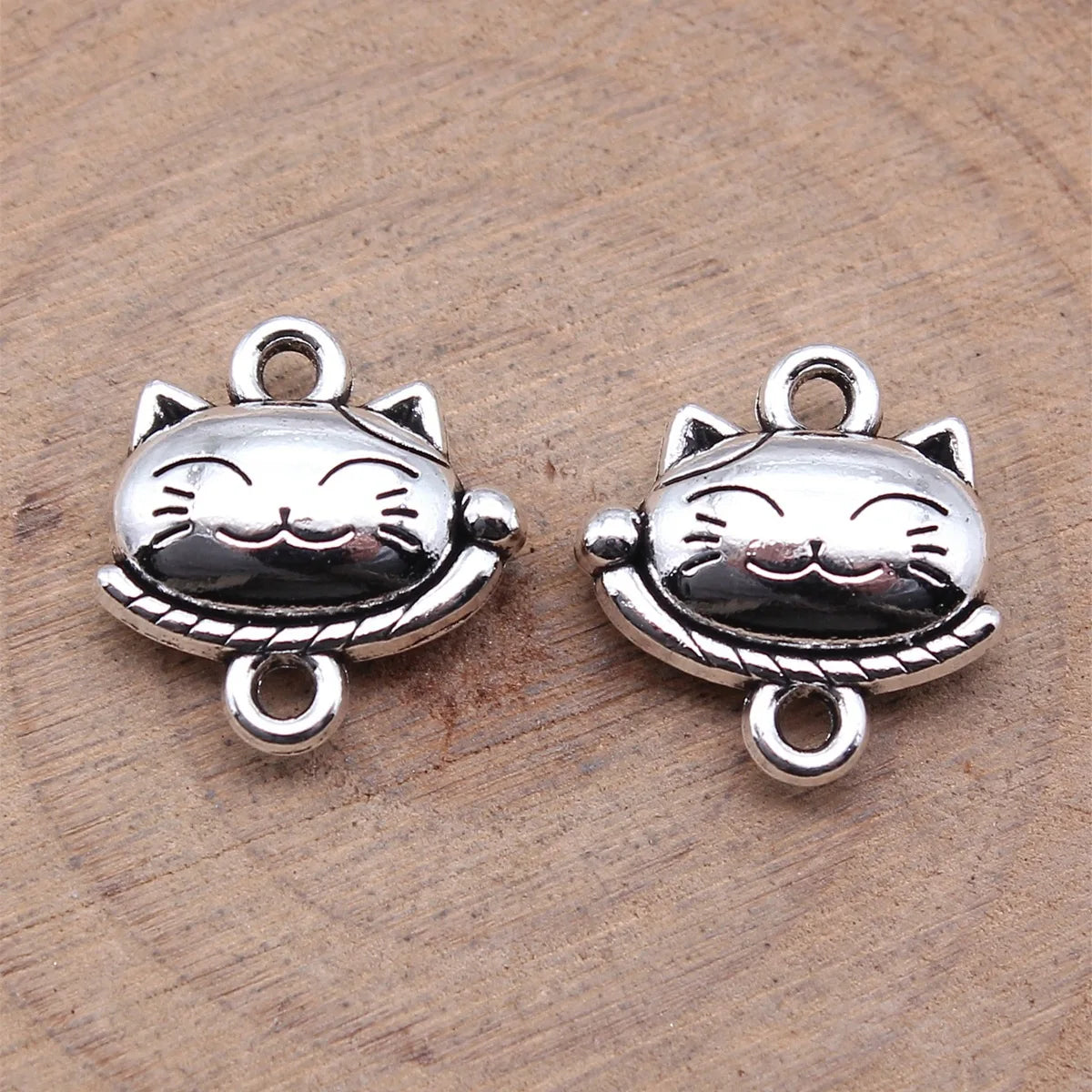 15x15.4x5.4mm 2.7g Antique Silver Zinc Alloy Lucky Cat Head Connector Charm for DIY Bracelet Jewelry