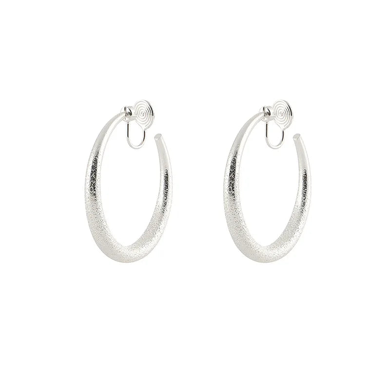 Elegant Frosted Alloy Hoop Circle Stud & Clip On No Piercing Twist Spiral Women's Fashion Earrings