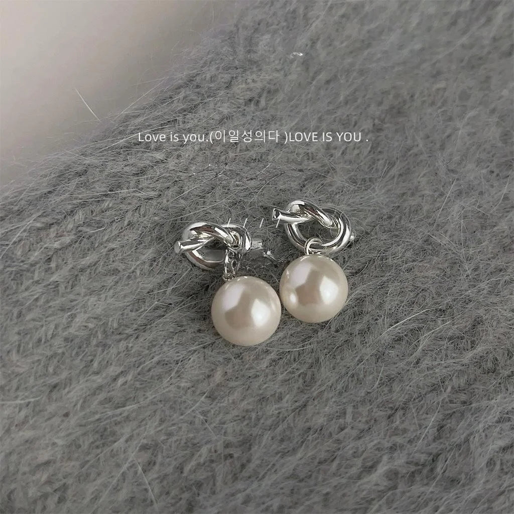Luxury Minimalist Gray Pearl Knot Copper Drop Earrings Geometric Hoop Style
