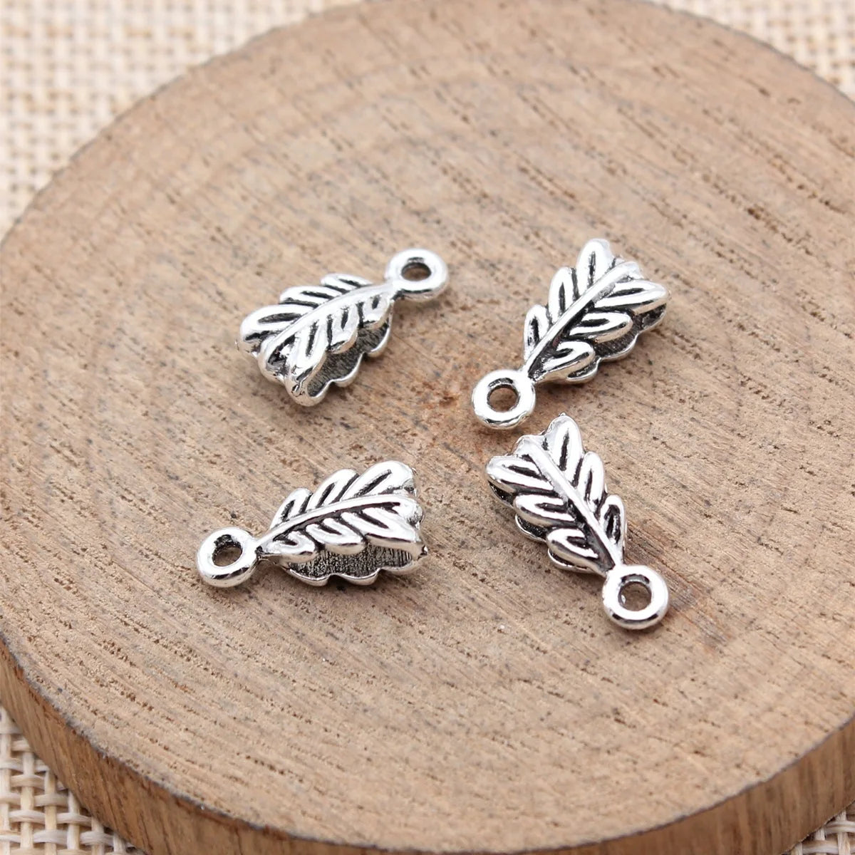 14x6.3x4.7mm 0.62g Multicolor Zinc Alloy Leaf Three-Way Connector Charm for DIY Necklace Bracelet Jewelry Making
