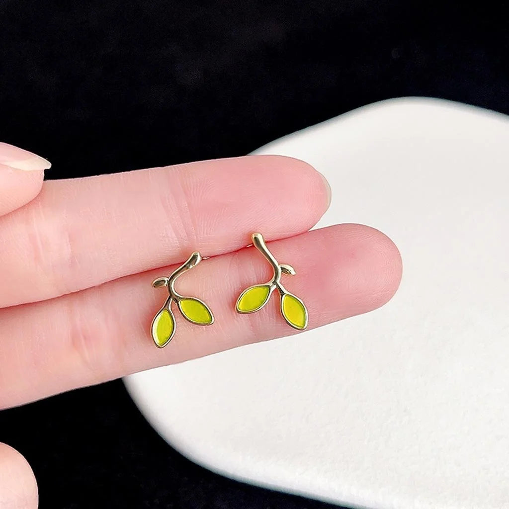 Fresh Green Mini Leaf Enamel Copper Stud Earrings Simple Branch Design Jewelry For Women