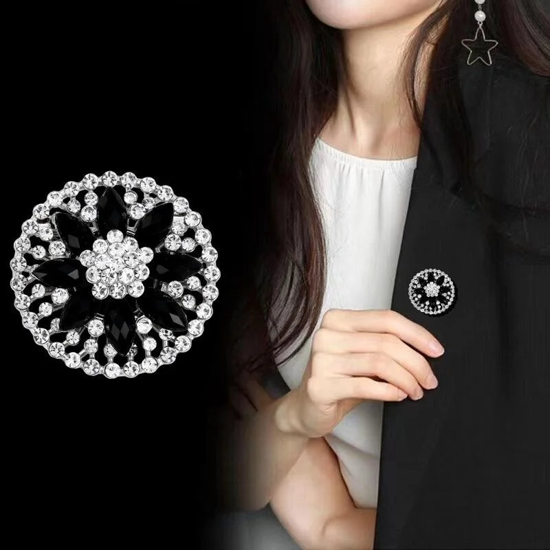 Elegant Black Flower Rhinestone Alloy Brooch, Sparkling Round Lapel Pin Corsage For Suit Accessory Gift