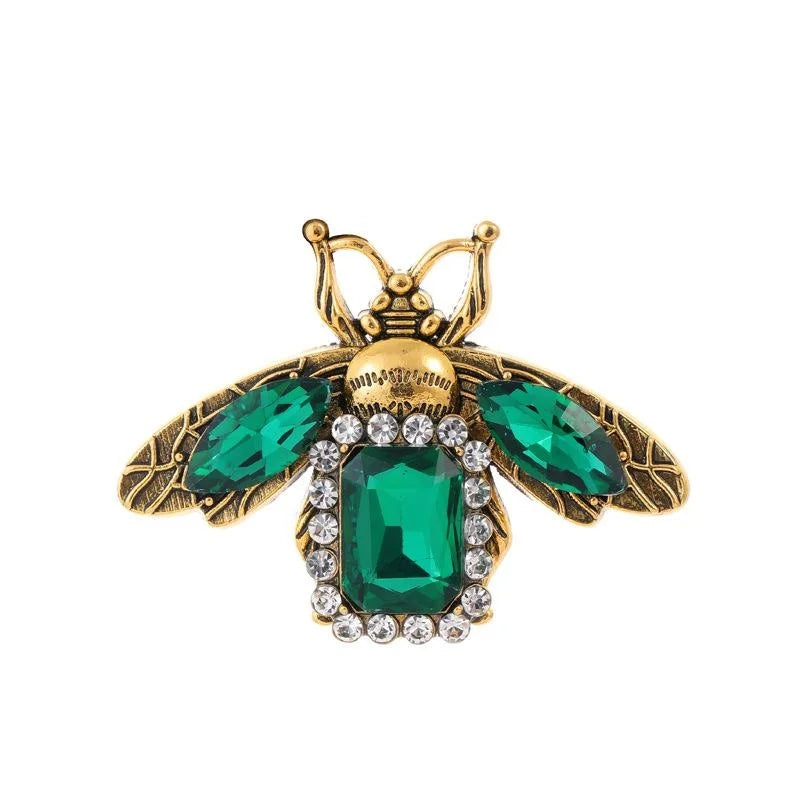 Vintage Baroque Bee Brooch With Green Rhinestone Wings, Antique Gold Alloy Lapel Pin Suit Accessory