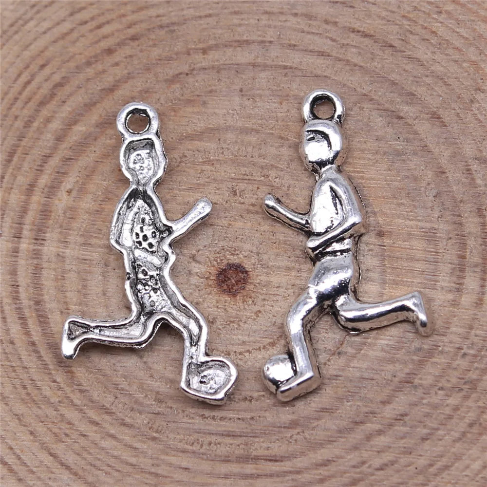 21x13mm 0.6g Antique Silver Zinc Alloy Soccer Player Charm Pendant for Sports Jewelry Making