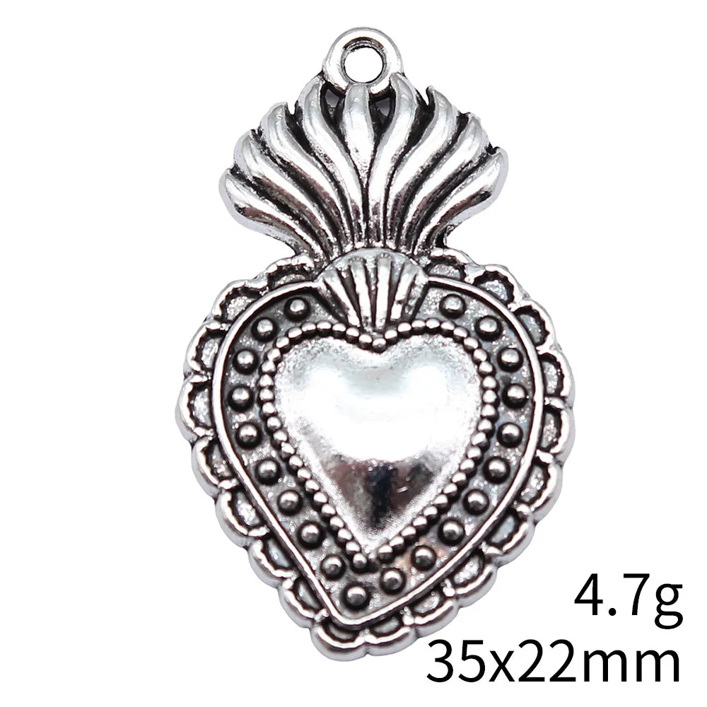35x22mm 4.7g Antique Silver Zinc Alloy Gothic Heart Charm Pendant for Necklace Bracelet DIY