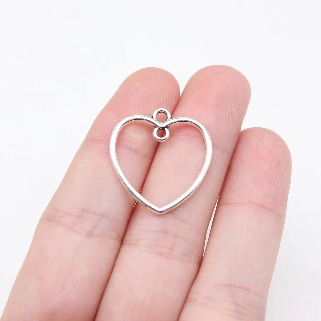 23x21mm 0.84g Antique Silver Zinc Alloy Hollow Heart Connector Charm for DIY Bracelet Jewelry Making