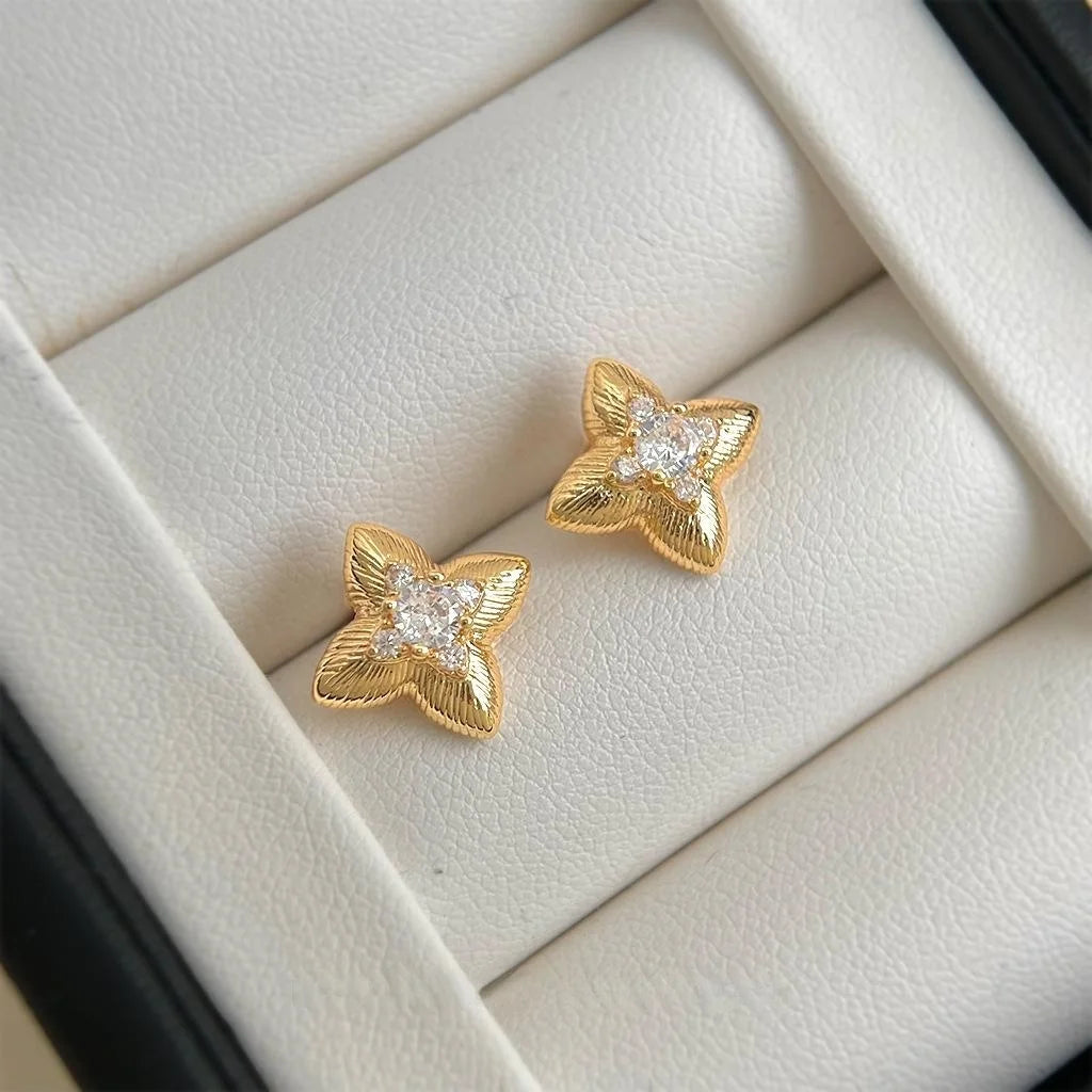 Old Money Style 14K Plated Copper Micro Pave Zircon Star Flower Stud Earrings