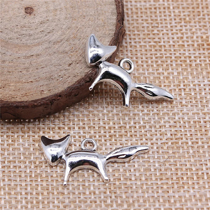 15x29mm 1g Antique Silver Zinc Alloy Fox Charm Pendant for DIY Necklace Bracelet Jewelry Making