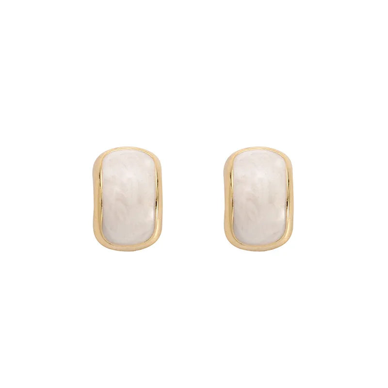 Vintage Gold Alloy Spiral Disc Geometric Enamel Stud & Clip On No Piercing Elegant Women's Earrings