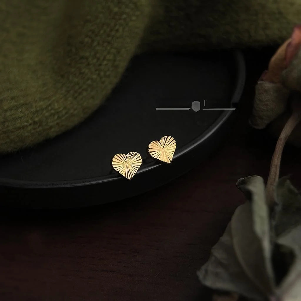 18K Real Gold Plated Copper Heart Stud Earrings With Sparkling Cut Facets