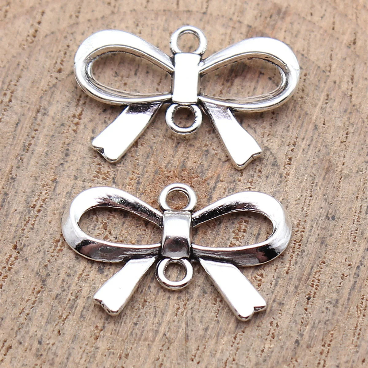 21x14mm 0.9g Antique Silver Zinc Alloy Bowknot Butterfly Connector Charm for DIY Bracelet Jewelry Making