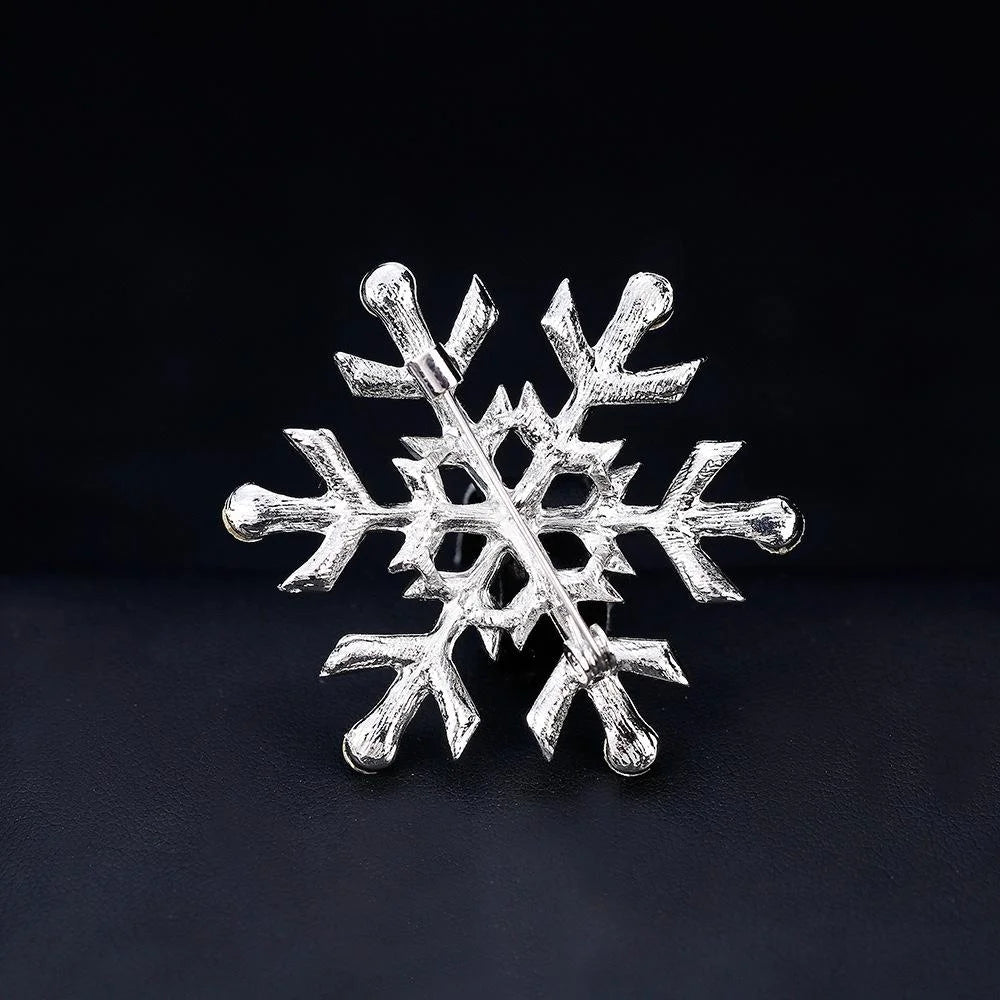 Elegant Rhinestone Snowflake Brooch In Silver Alloy, Christmas Lapel Pin Corsage Suit Accessory Gift