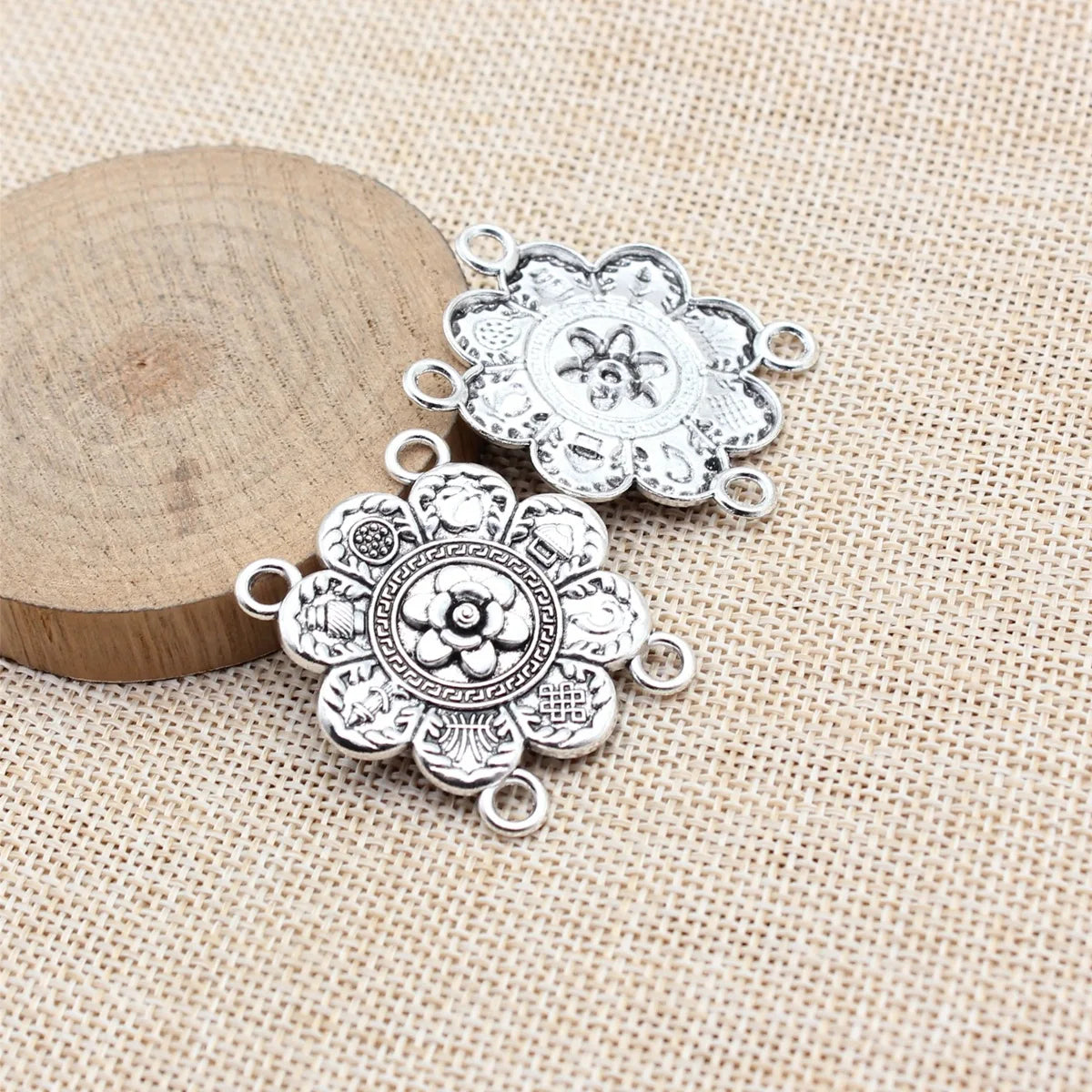 38x35mm 4.4g Antique Silver Zinc Alloy Four-Hole Connector Charm for Body Chain Waist Chain Making