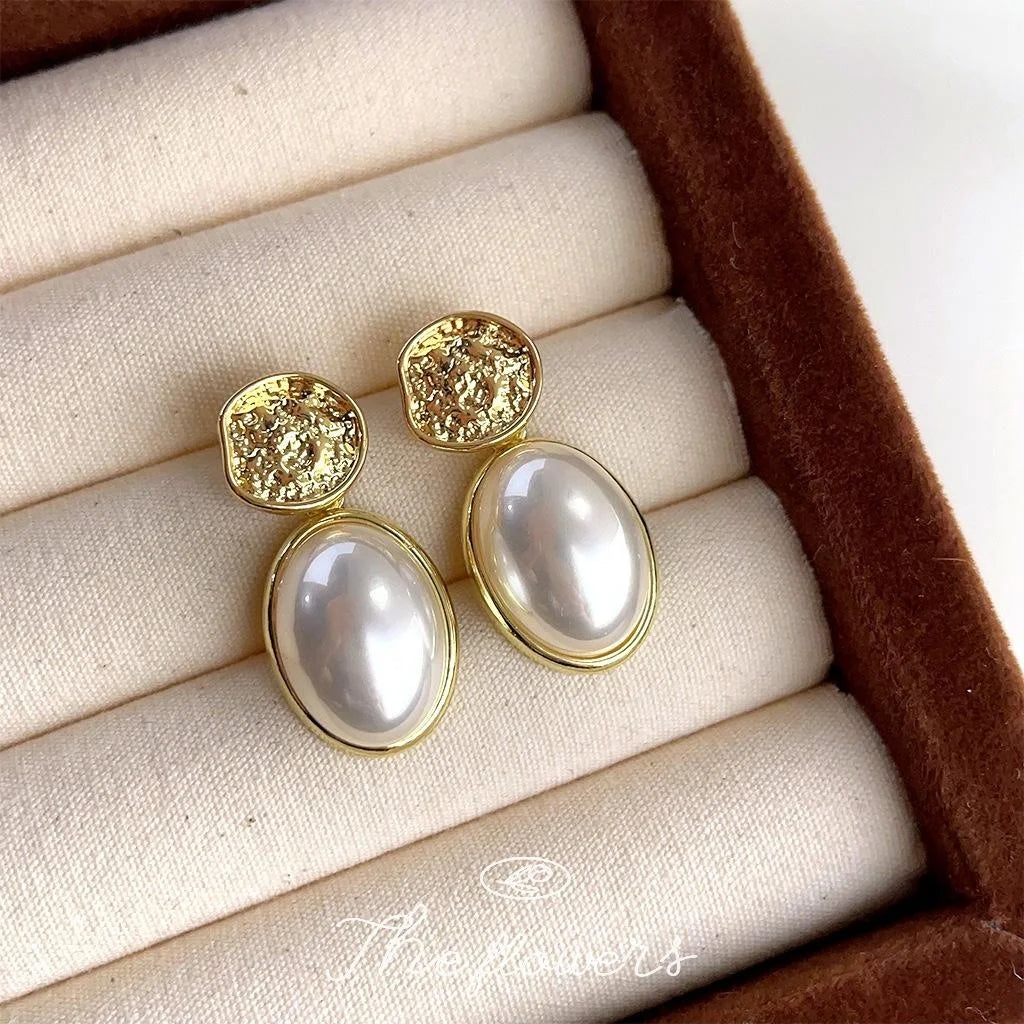 French Vintage Oval Geometric Faux Pearl Metal Stud Earrings For Women