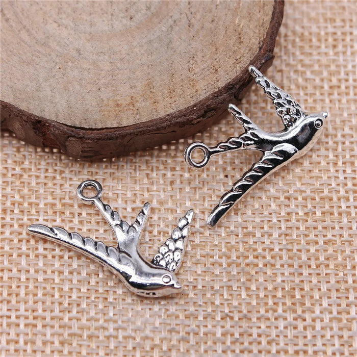 26x25mm 1.9g Multicolor Zinc Alloy Swallow Bird Charm Pendant for DIY Bracelet Necklace Making