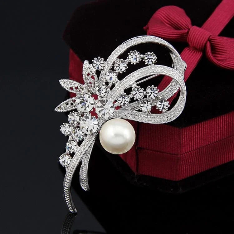 Elegant Rhinestone And Faux Pearl Daffodil Flower Brooch, Alloy Lapel Pin Corsage For Women's Suit Gift