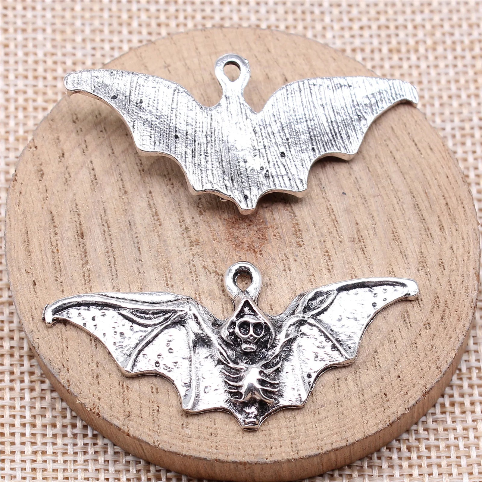 23x50mm 6g Antique Silver Zinc Alloy Halloween Skull Bat Charm Pendant for DIY Jewelry Making