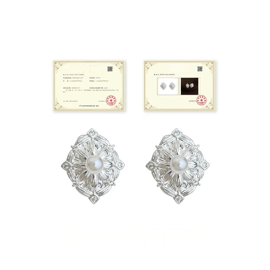 Luxury Daisy Flower Stud Earrings Copper Micro Paved Zircon Pearl Petal Jewelry