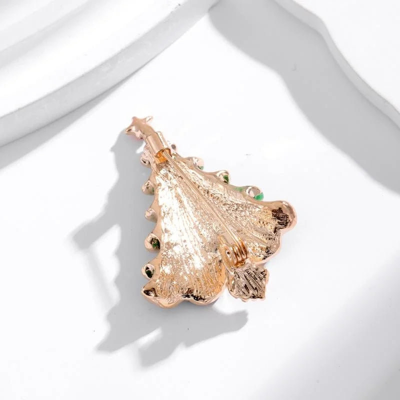 Elegant Green Enamel Christmas Tree Brooch With Rhinestones, Festive Alloy Lapel Pin Gift For Holiday Suits