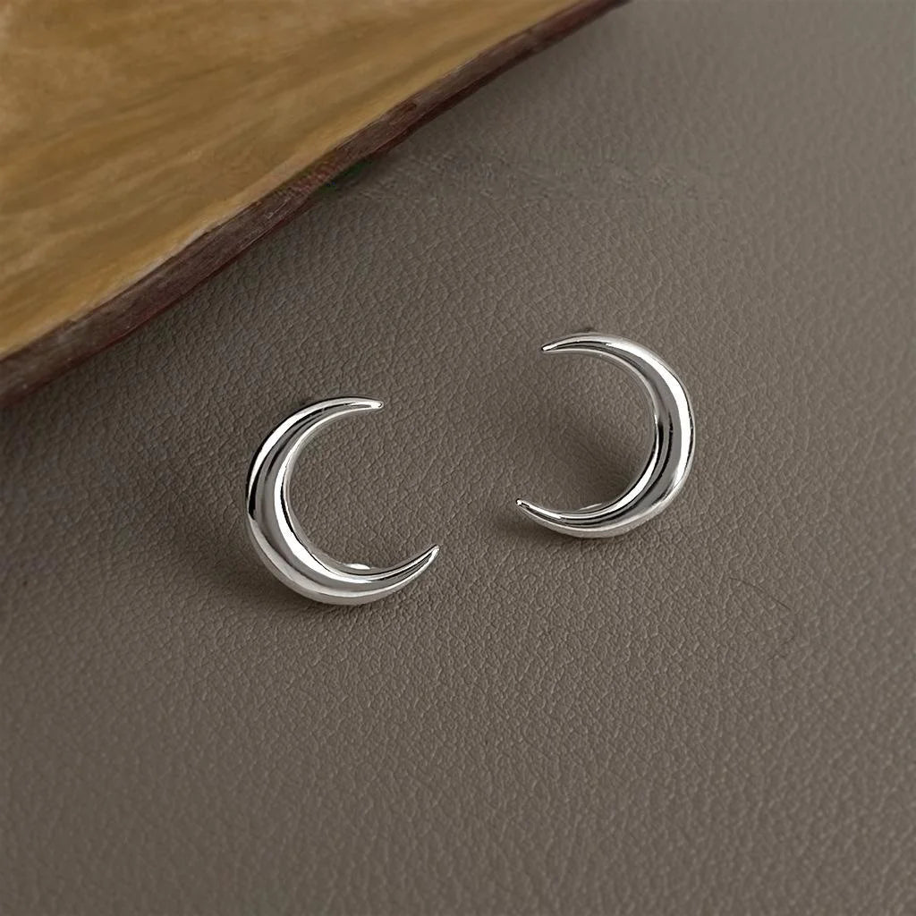 Eco-Friendly Copper Crescent Moon Stud Earrings Minimalist Geometric Cool Style Jewelry