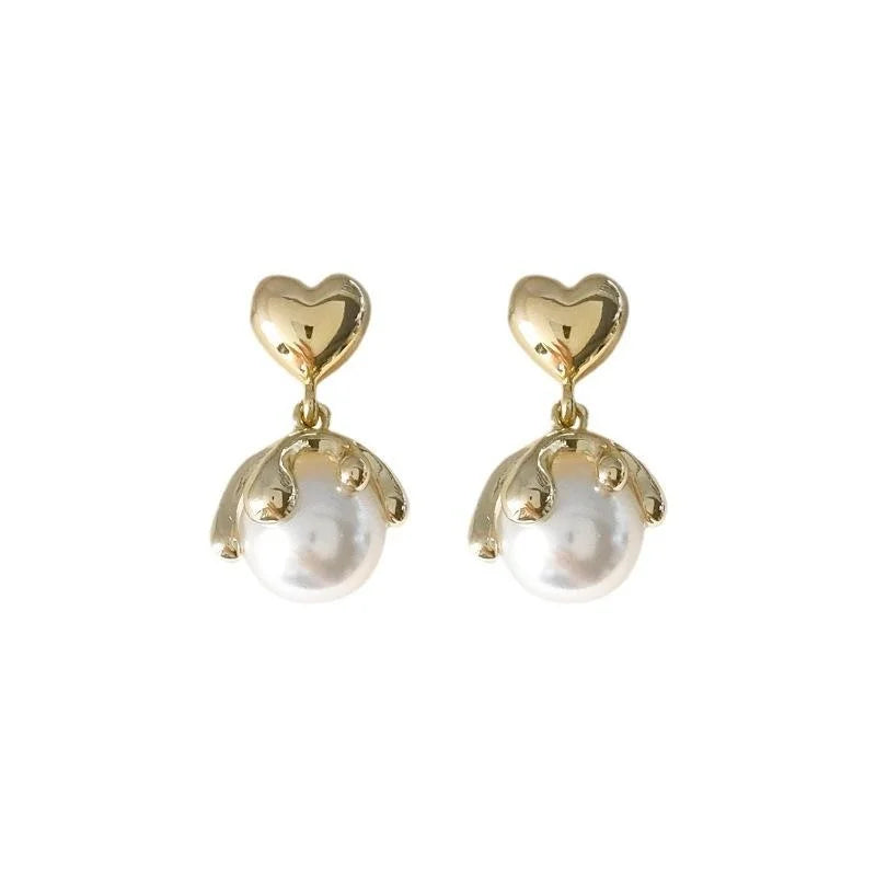 14K Gold Plated Copper Pearl Heart Stud Earrings, Minimalist Elegant Creative Jewelry