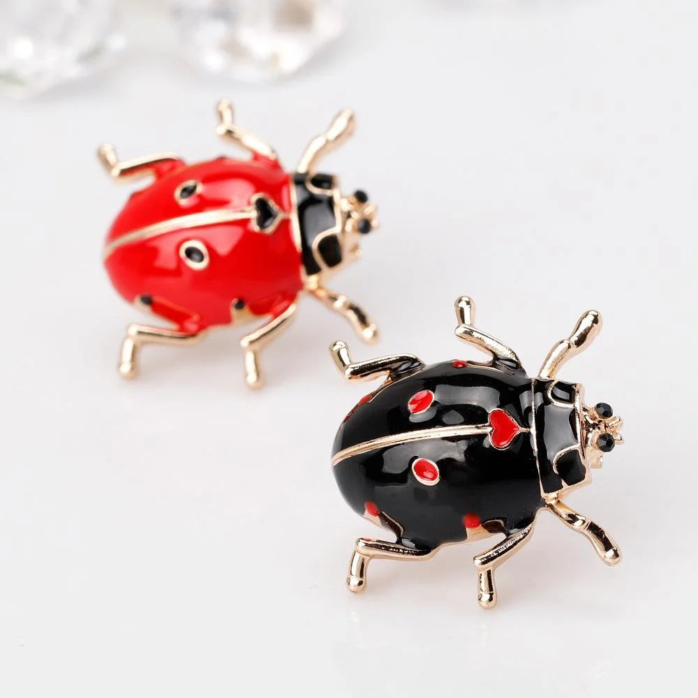Cute Red Enamel Ladybug Brooch With Gold Tone Alloy And Rhinestone Accents, Women's Lapel Pin Gift