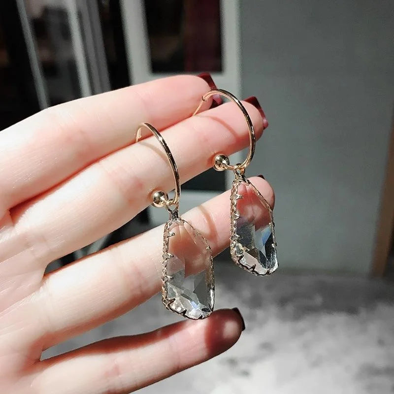 14K Gold Plated Irregular Transparent Crystal Drop Earrings Minimalist Geometric Style