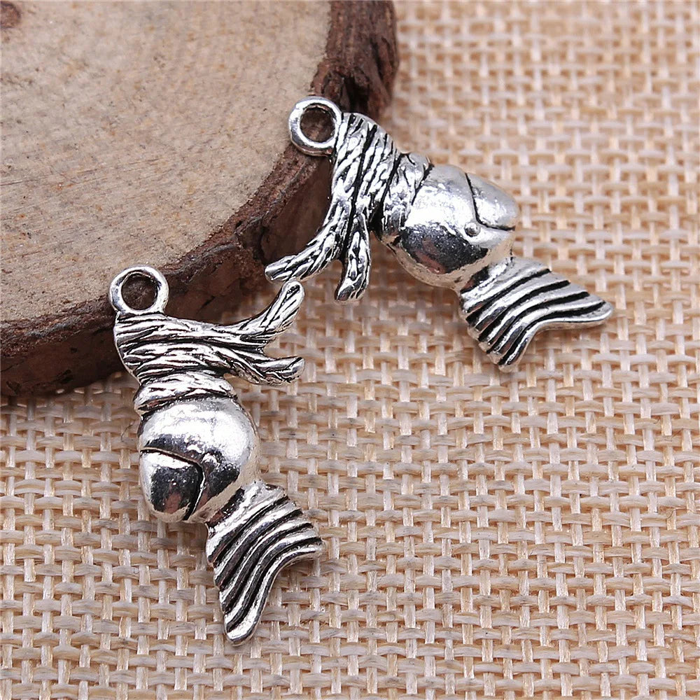 27x14mm 3g Antique Silver Zinc Alloy Battle Helmet charm pendant for DIY necklace bracelet jewelry