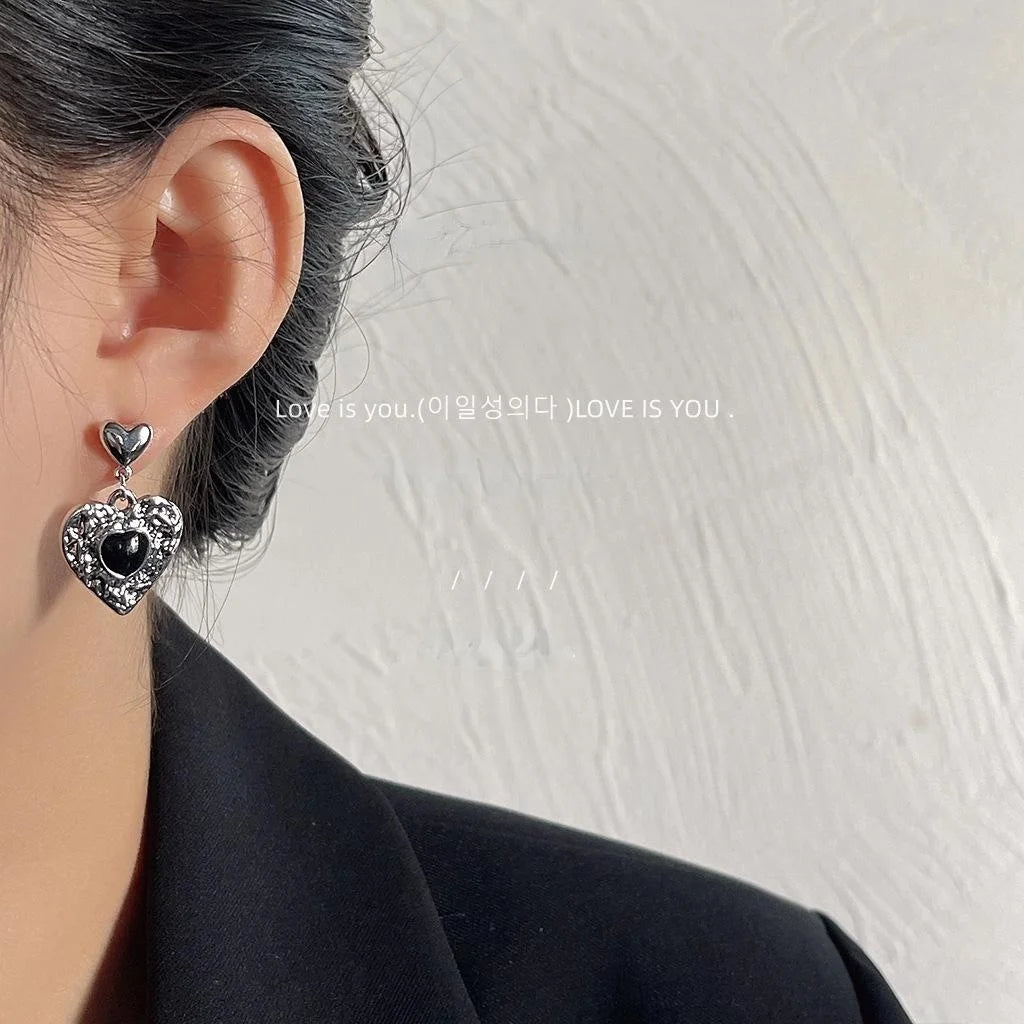 Sweet Cool Hammered Metal Heart Stud Earrings Vintage Silver Plated Post Jewelry For Women