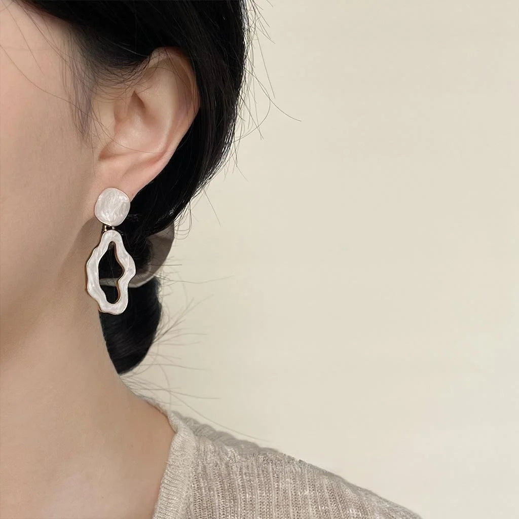French Vintage Irregular Cream White Hollow Geometric Copper Drop Earrings