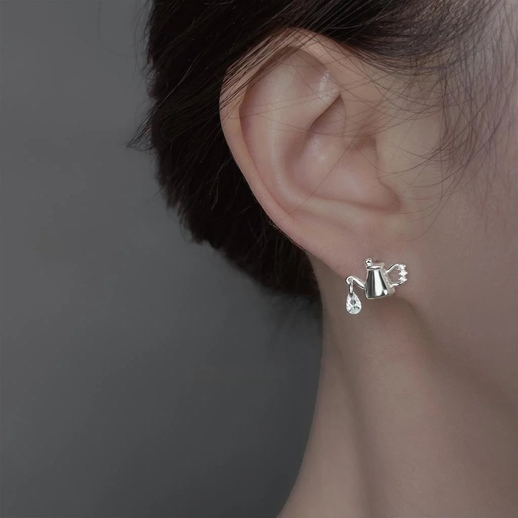 Style Eco-Friendly Copper Silver Plated Pin Watering Can Water Drop Stud Earrings