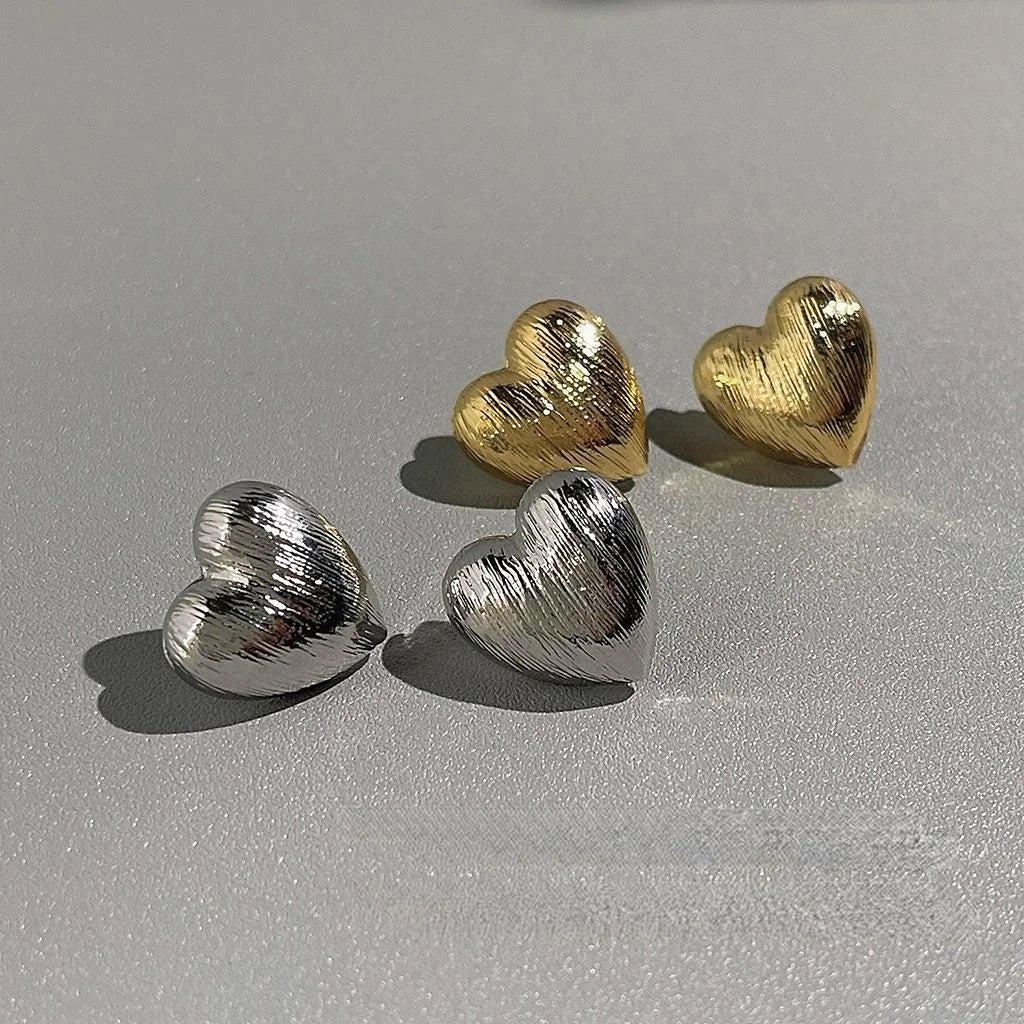 14K Plated Copper Brushed Heart Stud Earrings Minimal Sweet Cool Jewelry