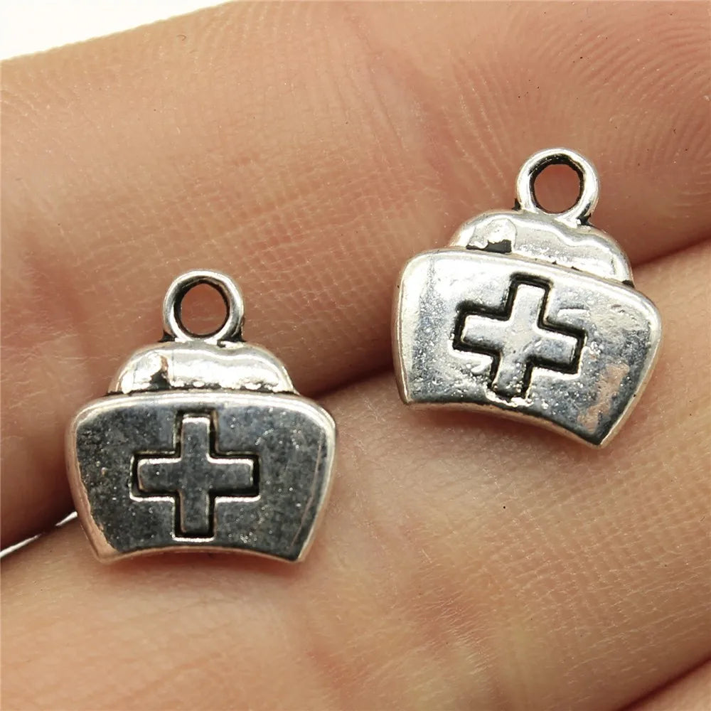 13x12mm 1.4g Antique Silver Zinc Alloy Medical Kit First Aid Kit Charm Pendant for DIY Nurse Doctor Jewelry