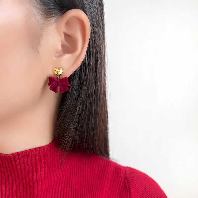 Elegant Red Flocked Bow Gold Heart Alloy Stud & Clip On No Piercing Winter New Year Earrings