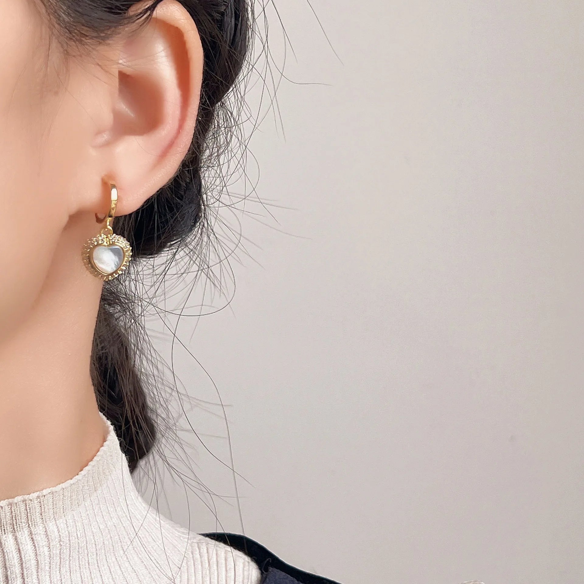 Elegant Heart Shell Pearl Zircon Stud & Clip On No Piercing Luxury Gold Alloy Drop Earrings