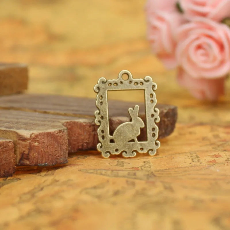 24x18MM Antique Silver Zinc Alloy Rabbit Frame Charm Pendant for DIY Necklace Bracelet Jewelry Making