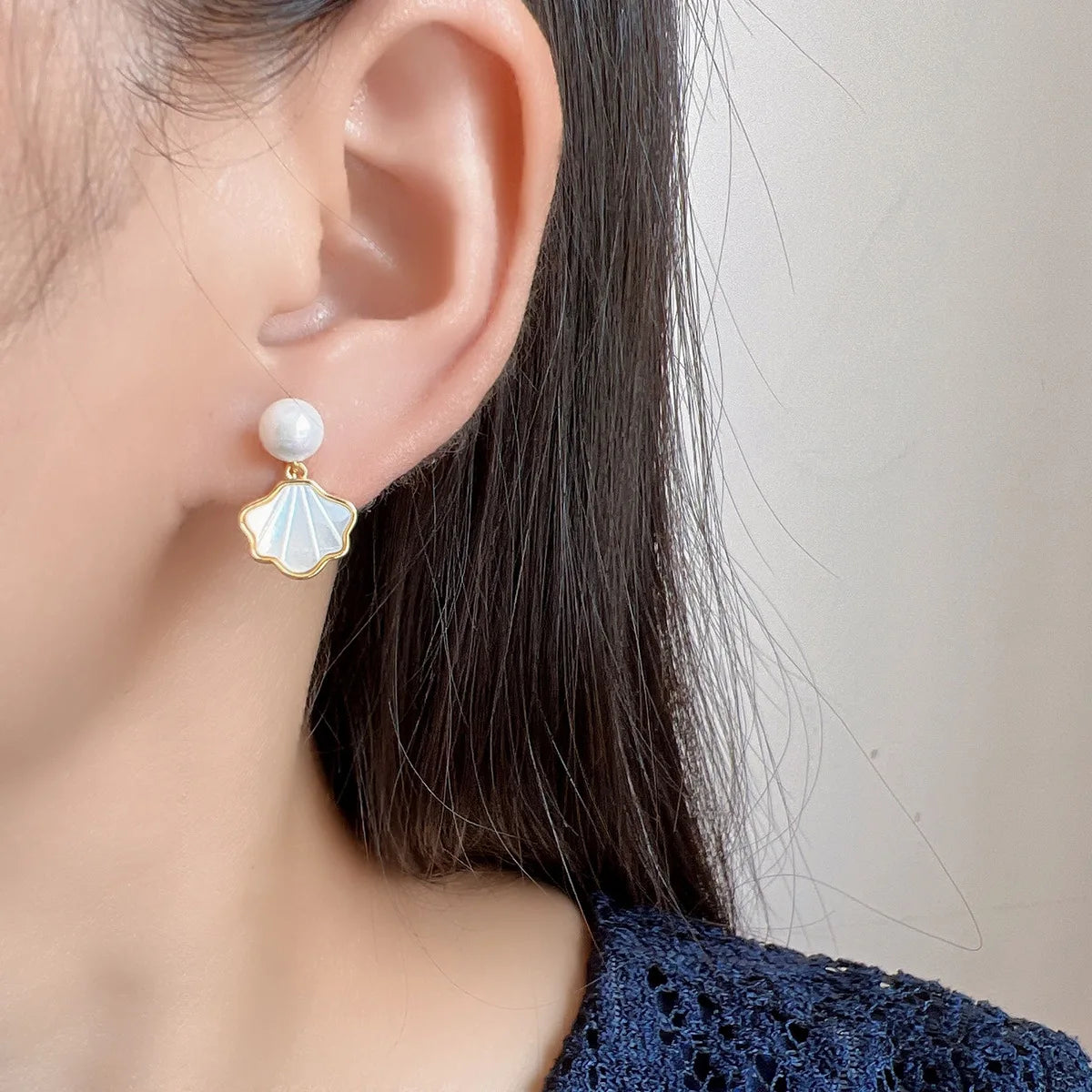 Elegant Pearl Shell Spiral Alloy Stud & Clip On No Piercing Sweet Mermaid Scallop Drop Earrings