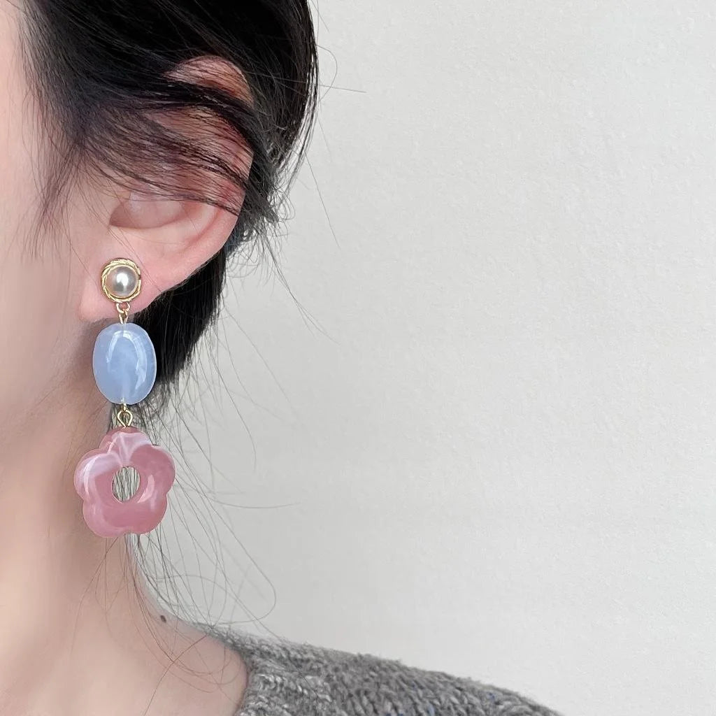 Sweet Handmade Resin Pearl Flower Drop Earrings Asymmetric Blue Pink Contrast Color Summer Jewelry