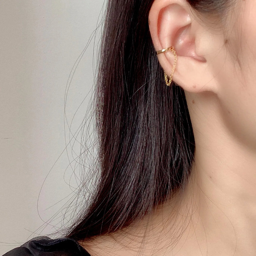 Vintage Gold Alloy Ear Cuff Chain Tassel Stud & Clip On No Piercing Elegant Minimalist Hoop Earrings