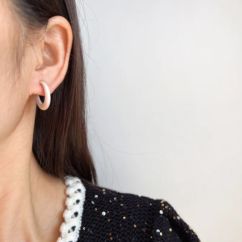 Glitter Enamel Crescent Hoop Alloy Stud & Clip On No Piercing Fashion C-Shaped Circle Earrings