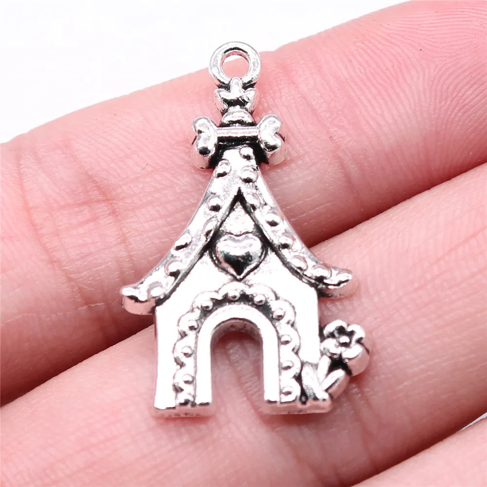 31x20mm 2.6g Zinc Alloy Dog House Charm Pendant for Cute Animal Theme Necklace Bracelet Making