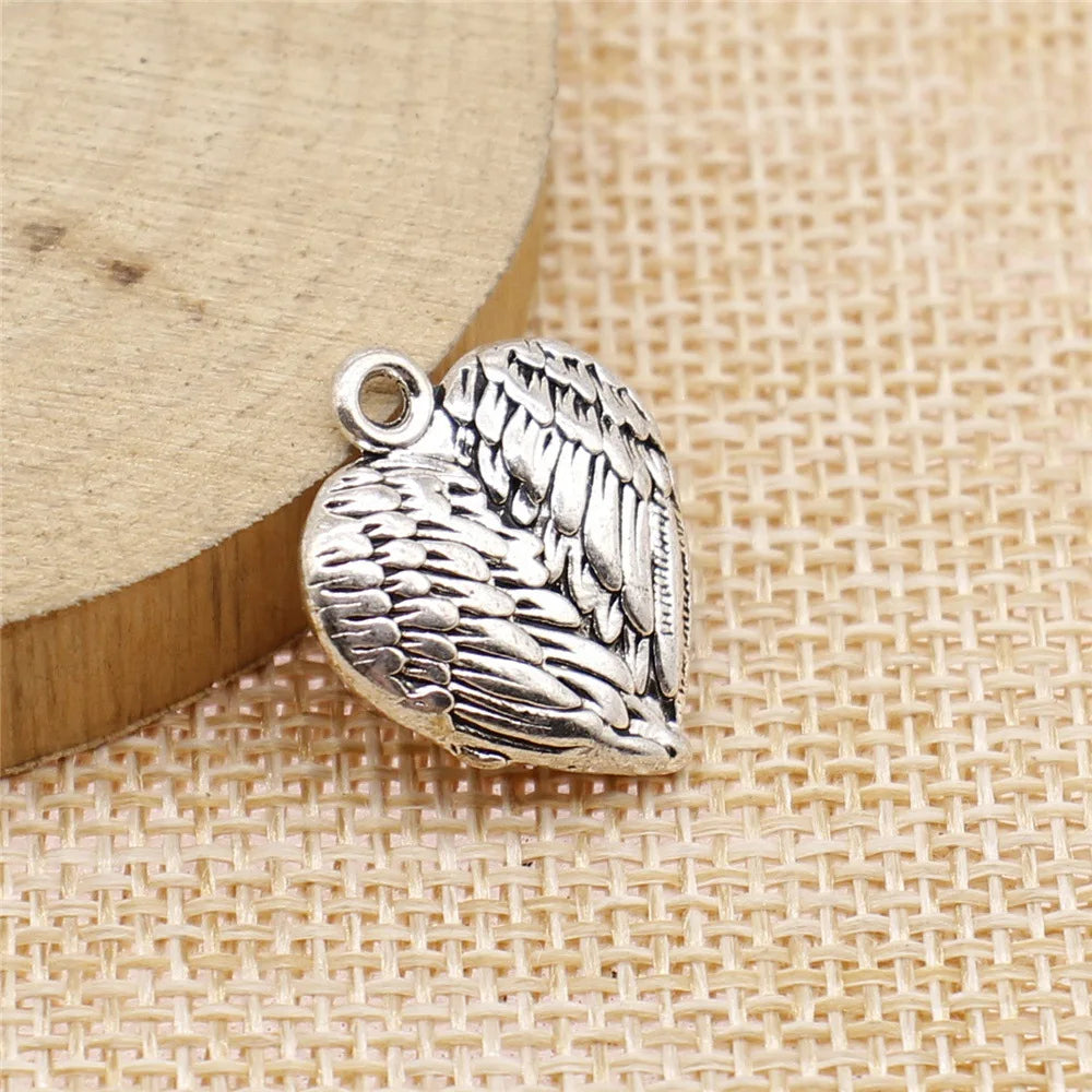 17x21mm 4.9g Antique Silver Zinc Alloy Winged Heart Wing Charm Pendant for Necklace Bracelet Making