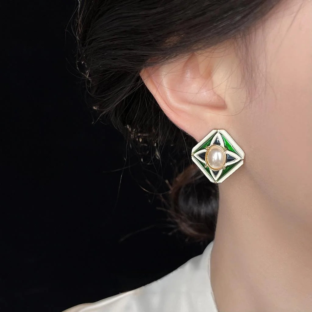 Vintage Geometric Square Pearl Stud Earrings Copper Light Luxury Court Style