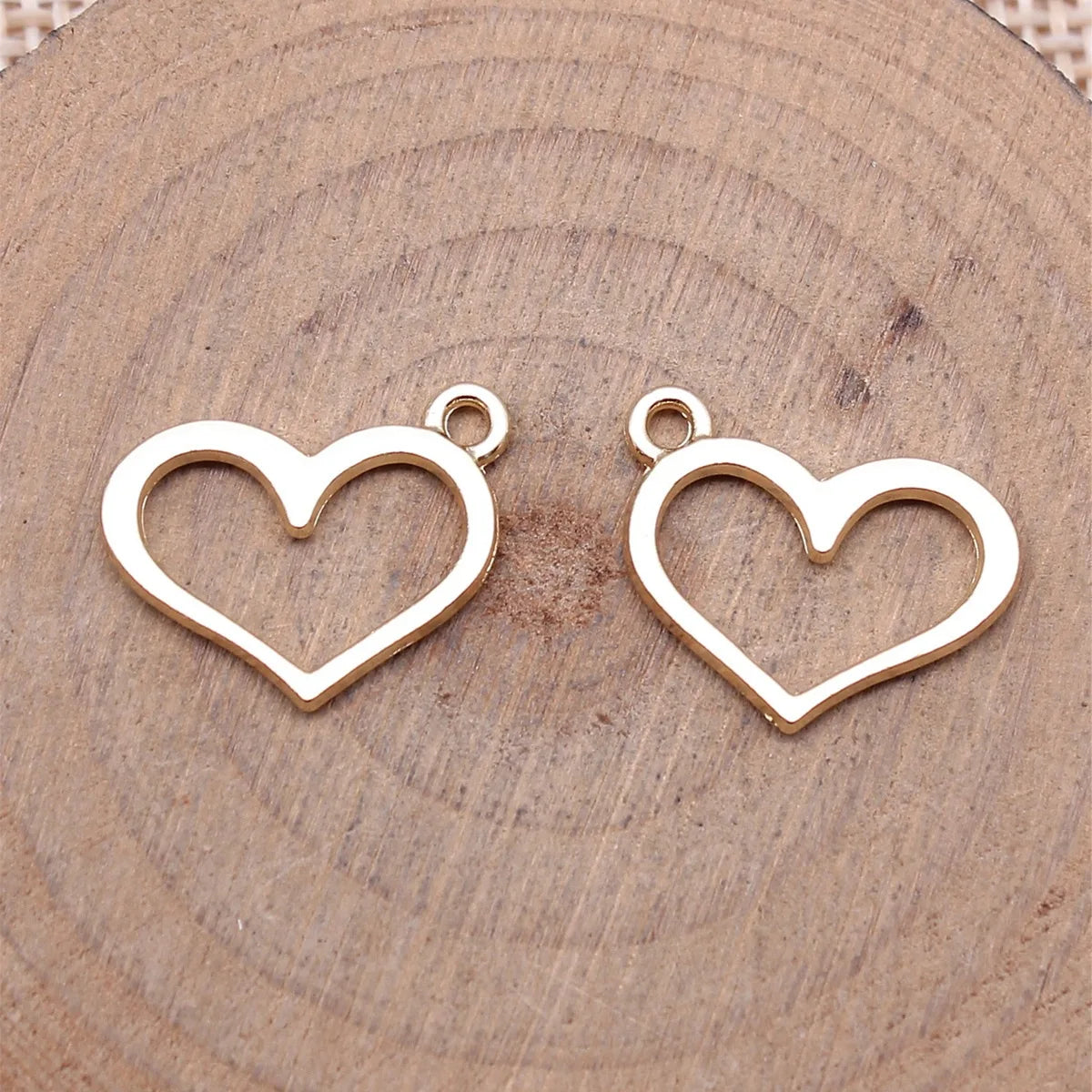 17x13mm 0.7g Multicolor Zinc Alloy Hollow Heart Charm Pendant for DIY Necklace Bracelet Making